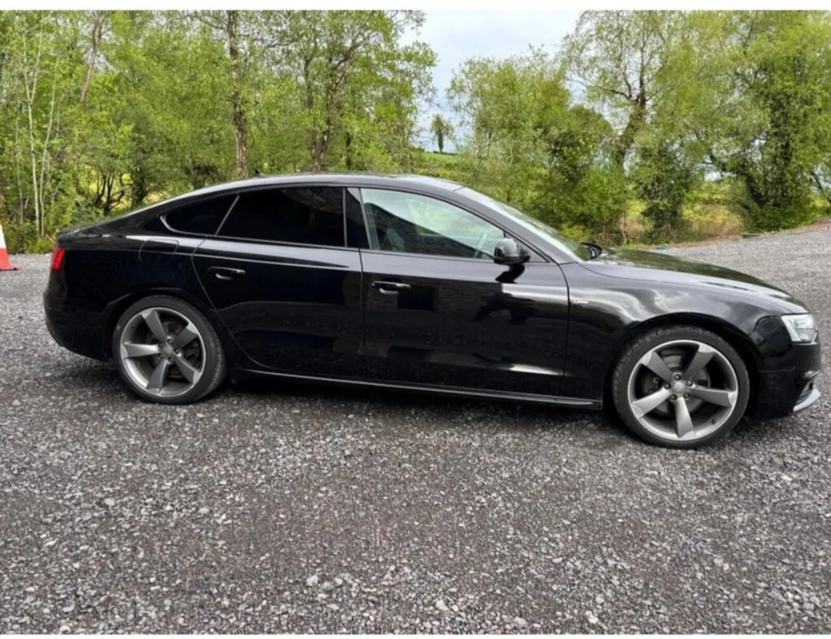 Audi A5 2014 - Image 1