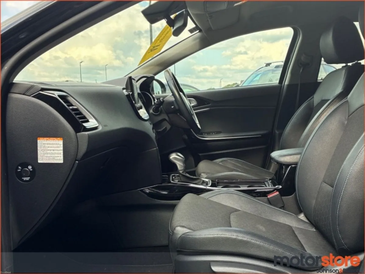 Kia XCeed 1.6 GDI Plug-in Hybrid - Image 3