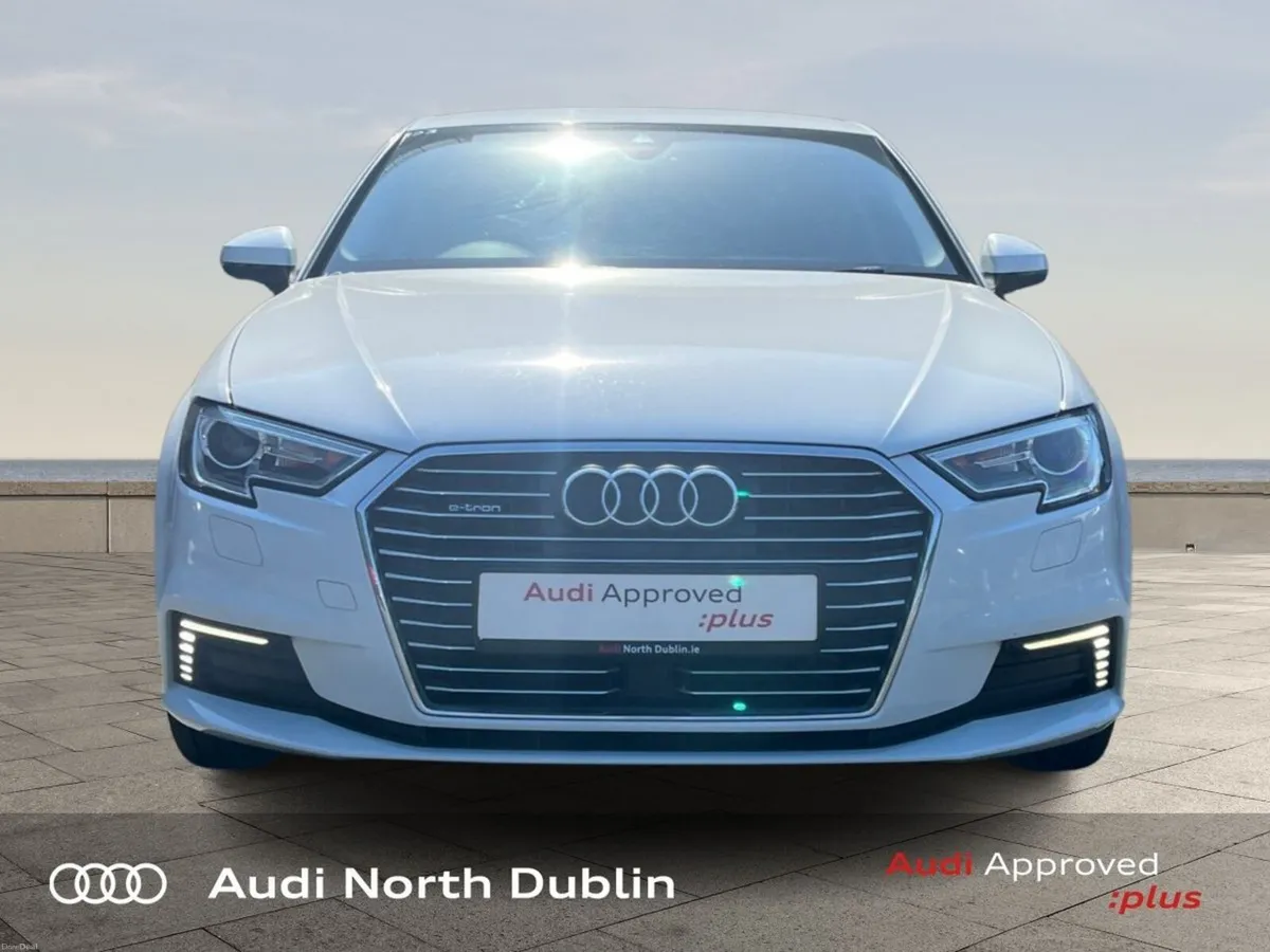 Audi A3 1.4 E-TRON 5DR AUTO - Image 2