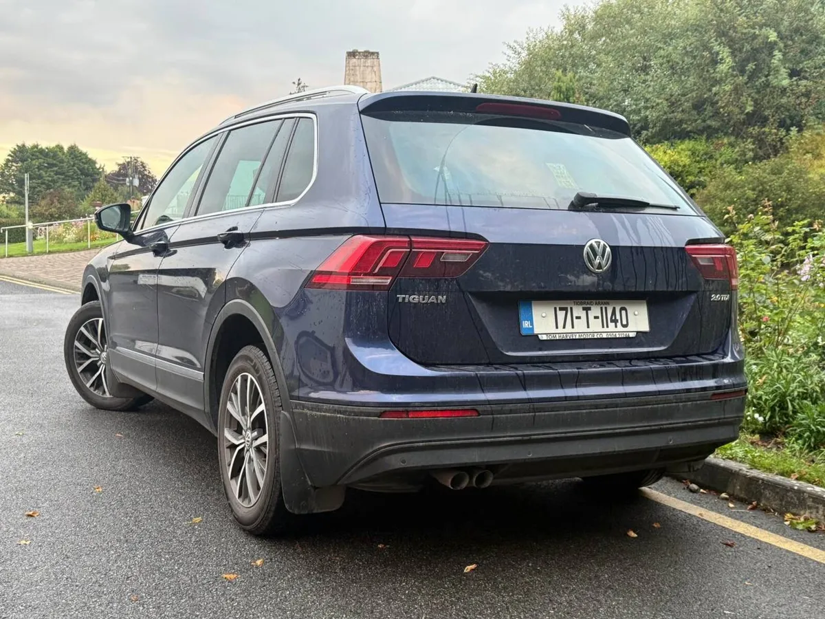 2017 VOLKSWAGEN TIGUAN 2.0TDI SUNROOF - Image 6