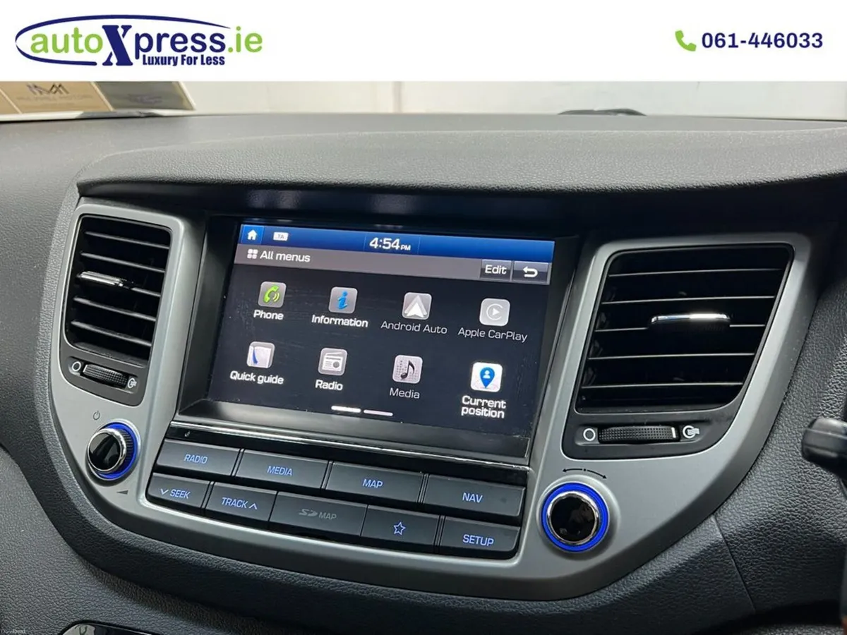 Hyundai Tucson 1.7 Premium, Manual, Reversing came - Image 6