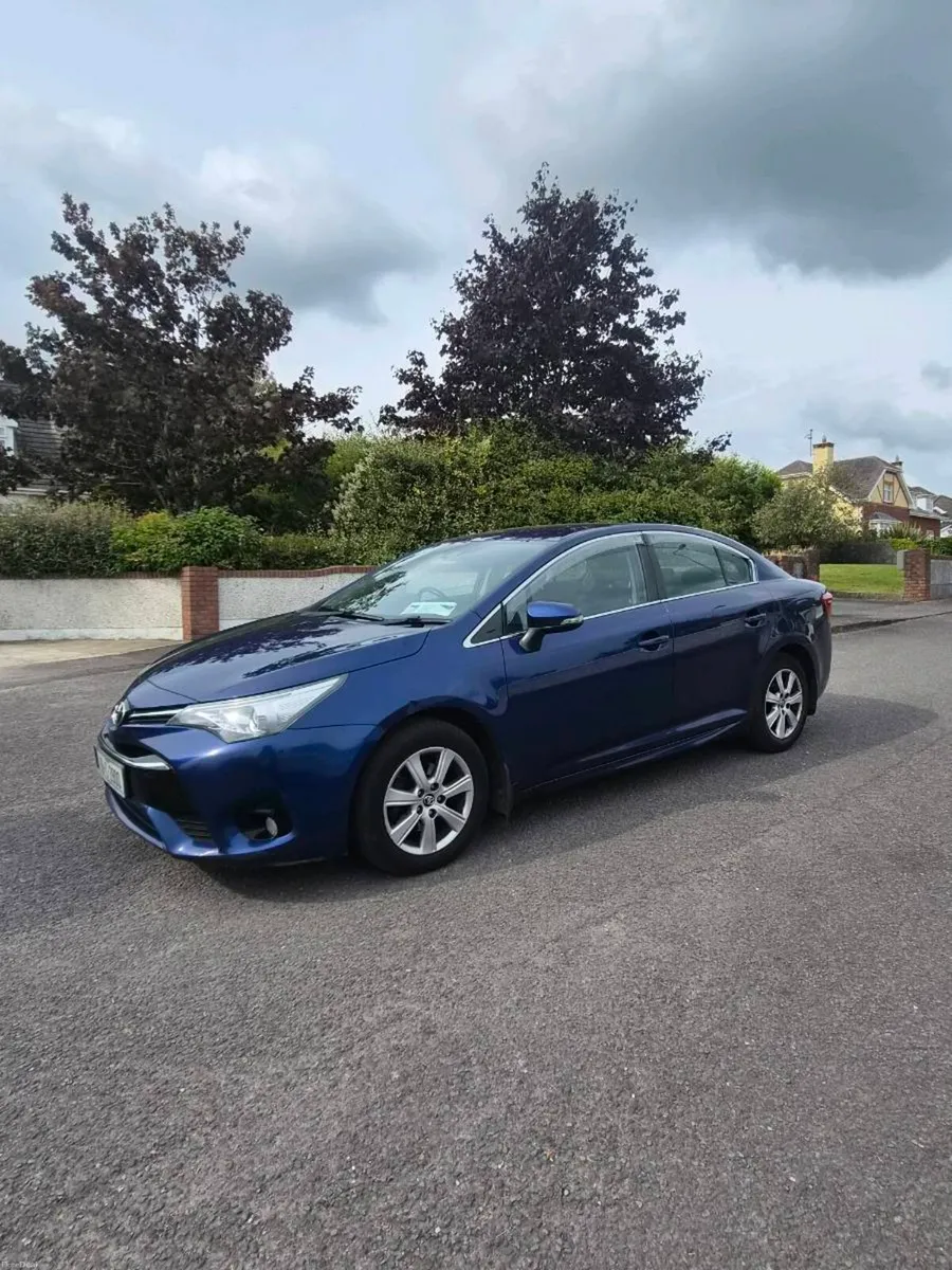 2016 Toyota avensis 2.0 diesel - Image 1