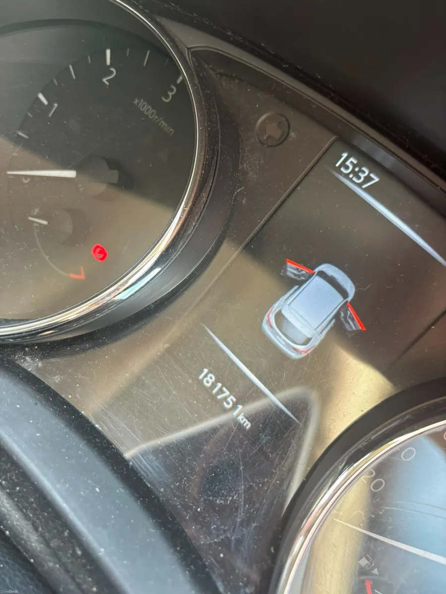 Nissan Qashqai 2016 - Image 3