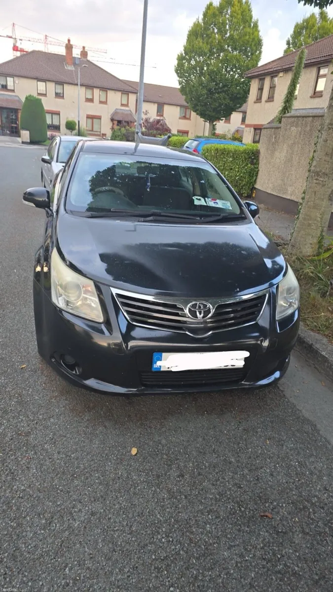 Toyota Avensis - Image 1