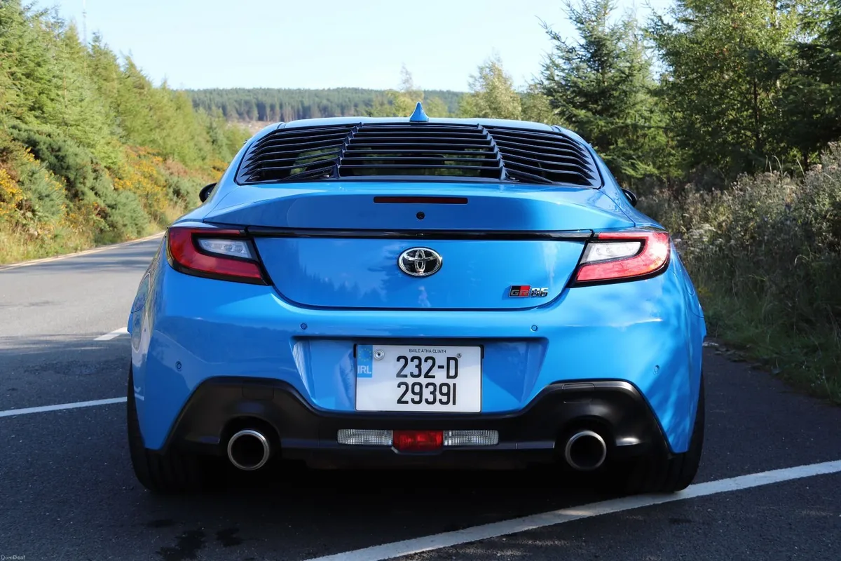 Toyota GR86 2023 - Image 5