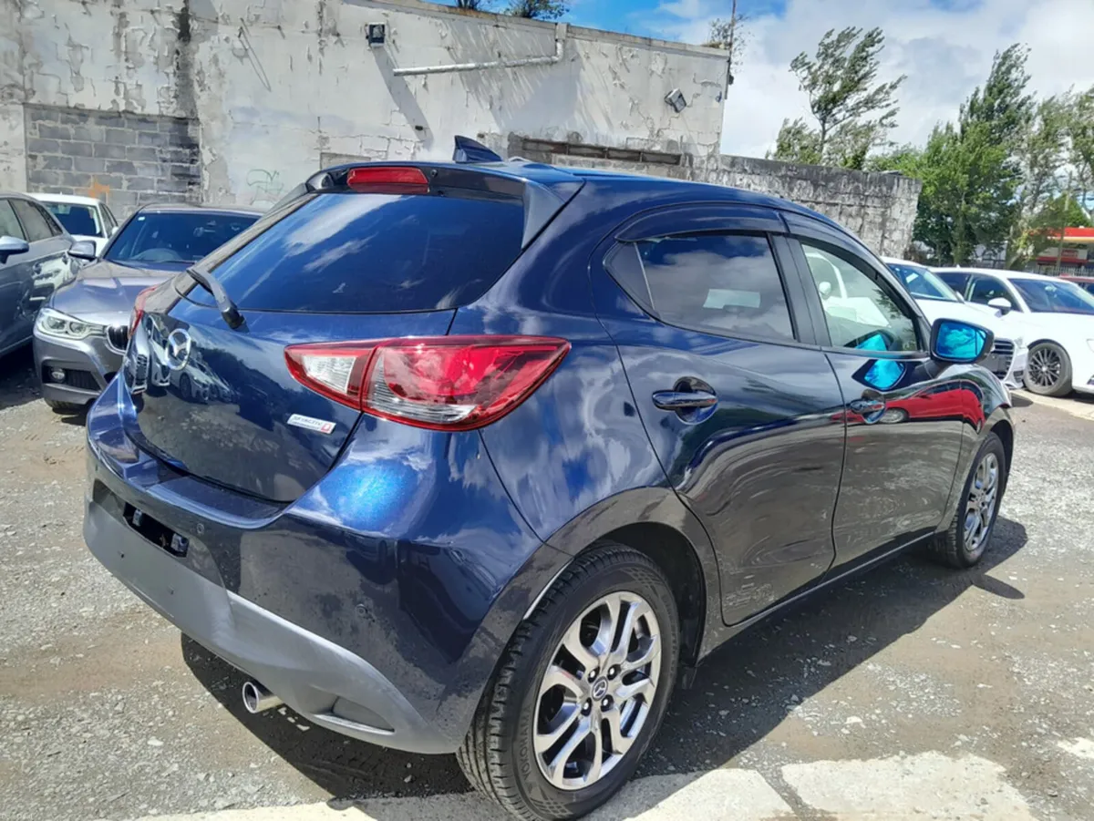 Mazda Demio 1.5L diesel XD TAILORED BROWN Spec - A - Image 5
