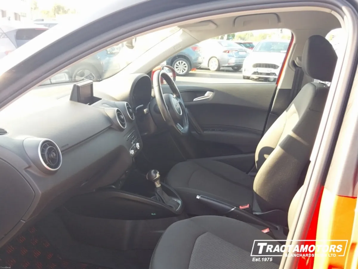 Audi A1 DBA-8XCHZ 5DR - Image 4