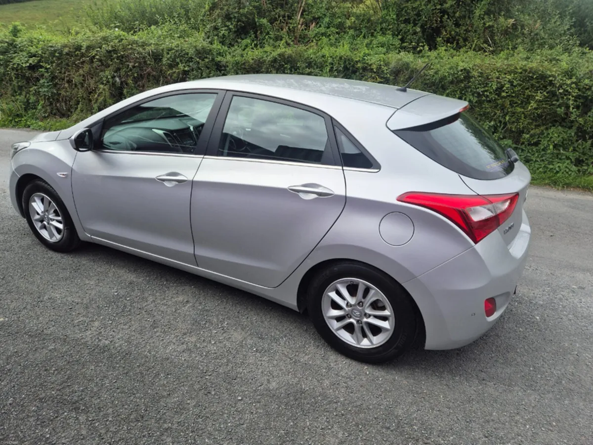 Hyundai i30 SE 110PS 5DR - Image 6