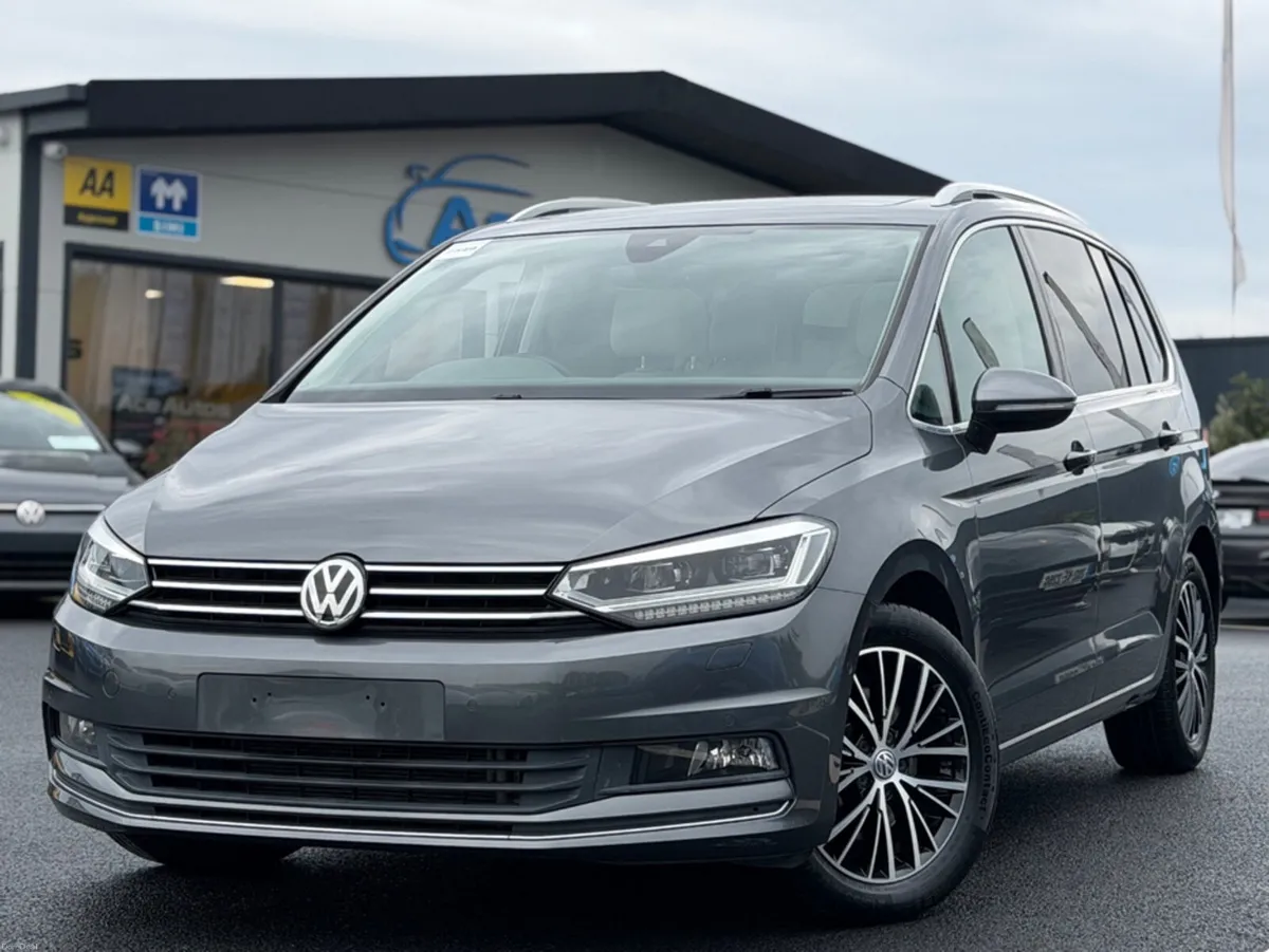 Volkswagen Touran HIGHLINE PREMIUM - 2.0L DIESEL - - Image 1