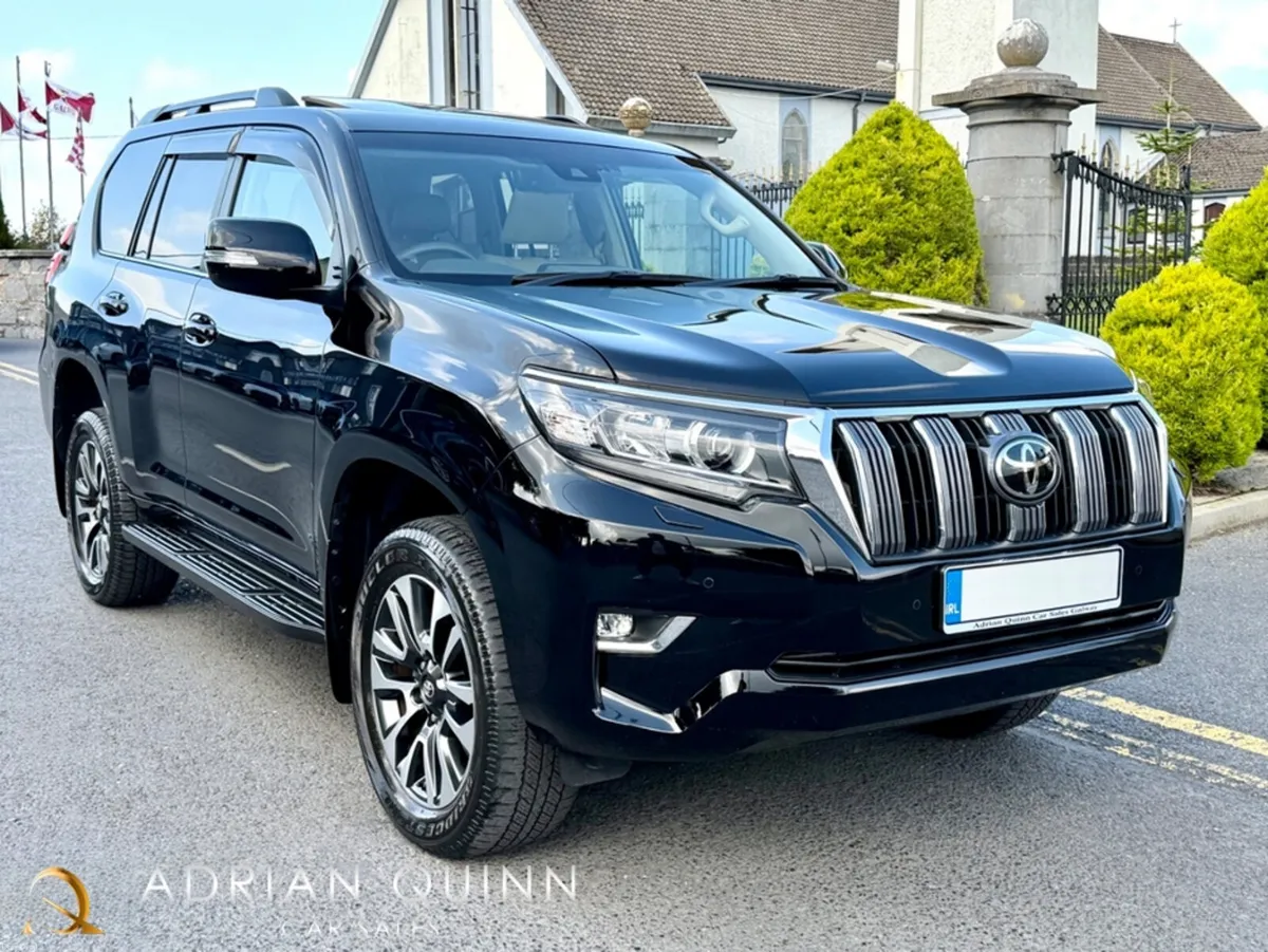 Toyota Land Cruiser 2.8 D4D TXL AUTO ==7 SEATER++ - Image 4