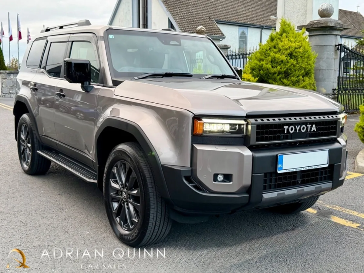 Toyota Land Cruiser 2.8 D4D AUTO ZX PLATINUM SPEC= - Image 4