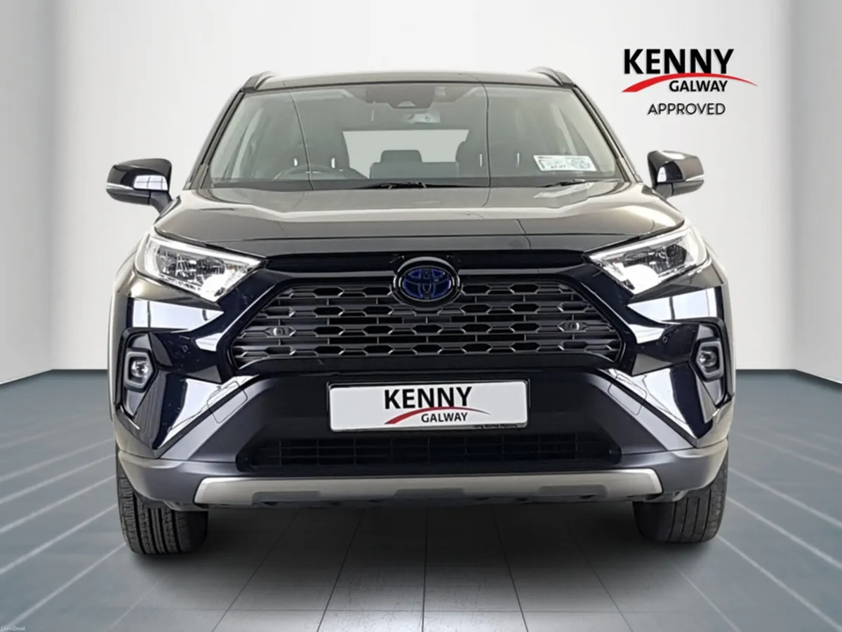 Toyota RAV4 RAV4 HYBRID SOL 4DR AUTO - Image 2