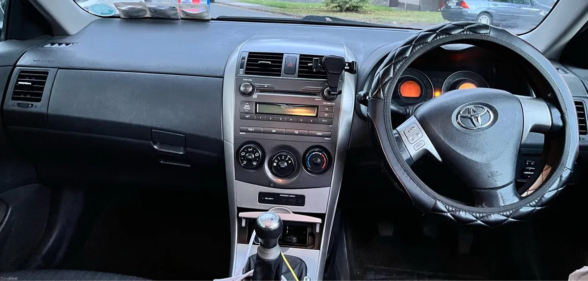 Toyota Corolla 1.4 Luna – 2007 - Image 4