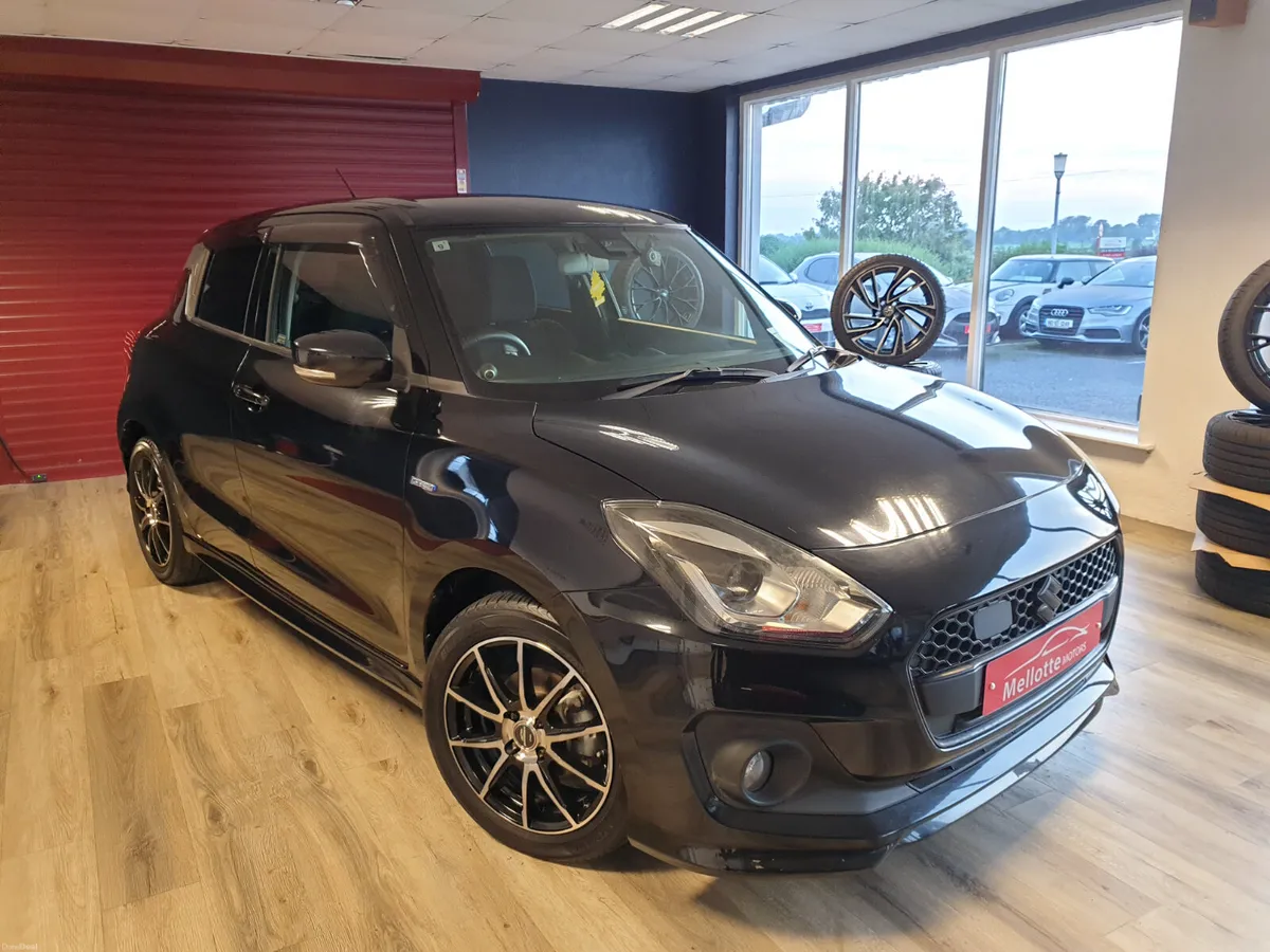 SUZUKI SWIFT 1.2 HYBRID RS LINE - Image 1