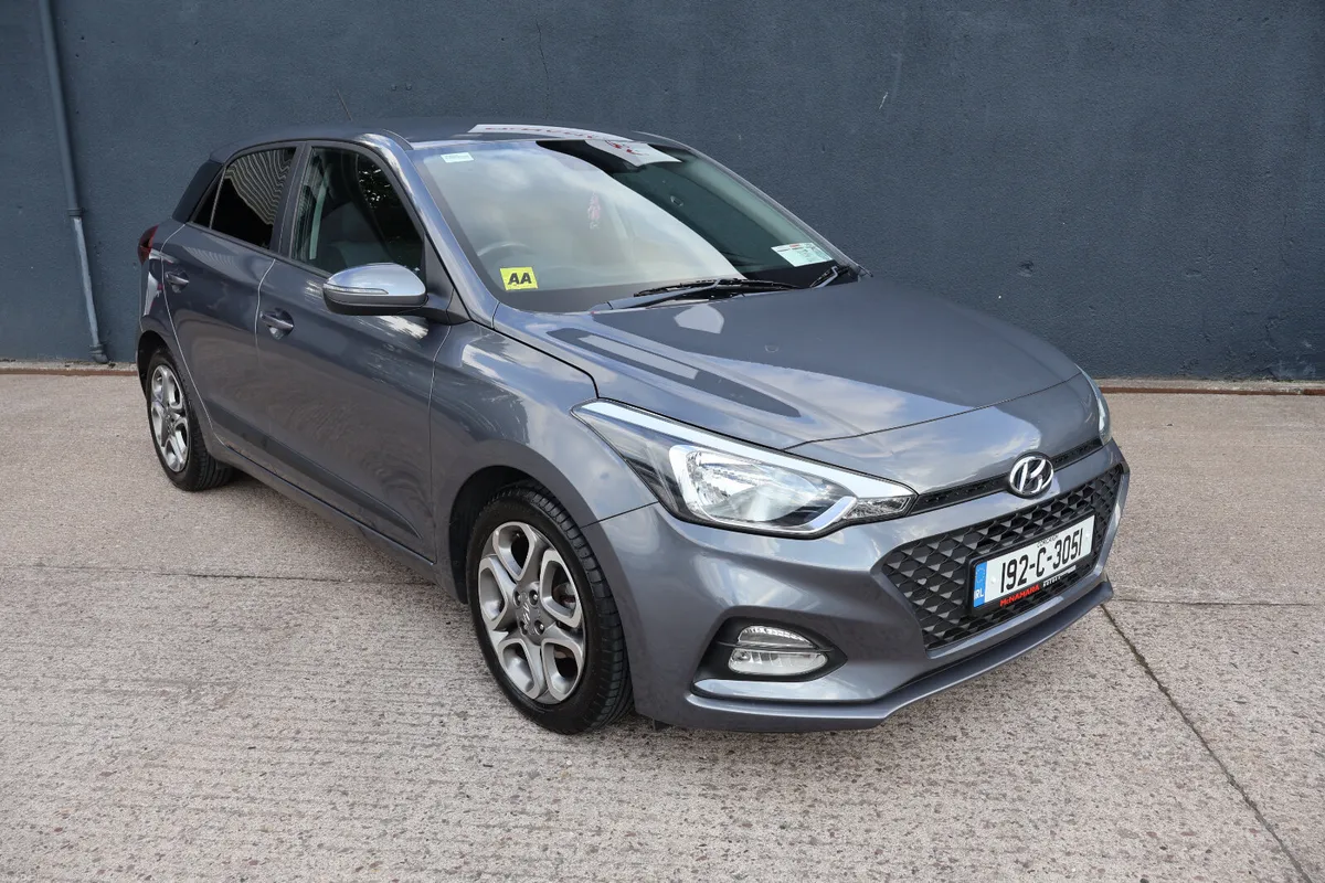 Hyundai i20 Deluxe Only 68000Km 24 Month NCT! - Image 3
