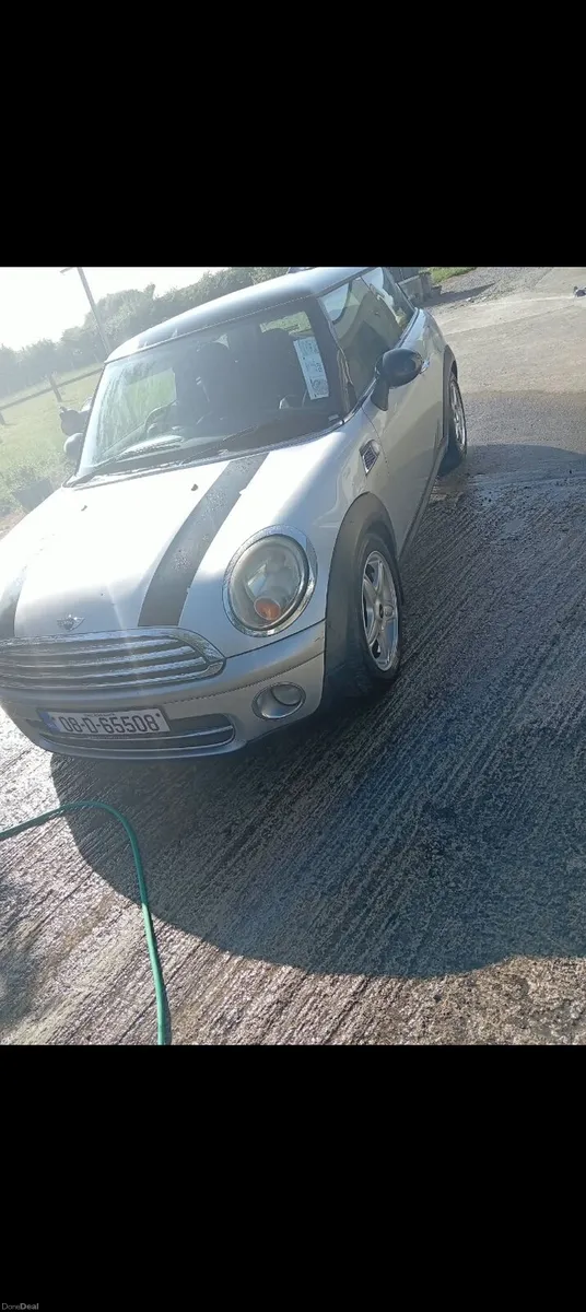Mini Cooper - Image 1