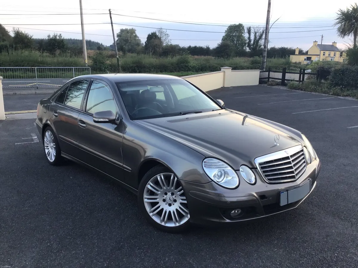 Mercedes-Benz E-Class 2007 - Image 1