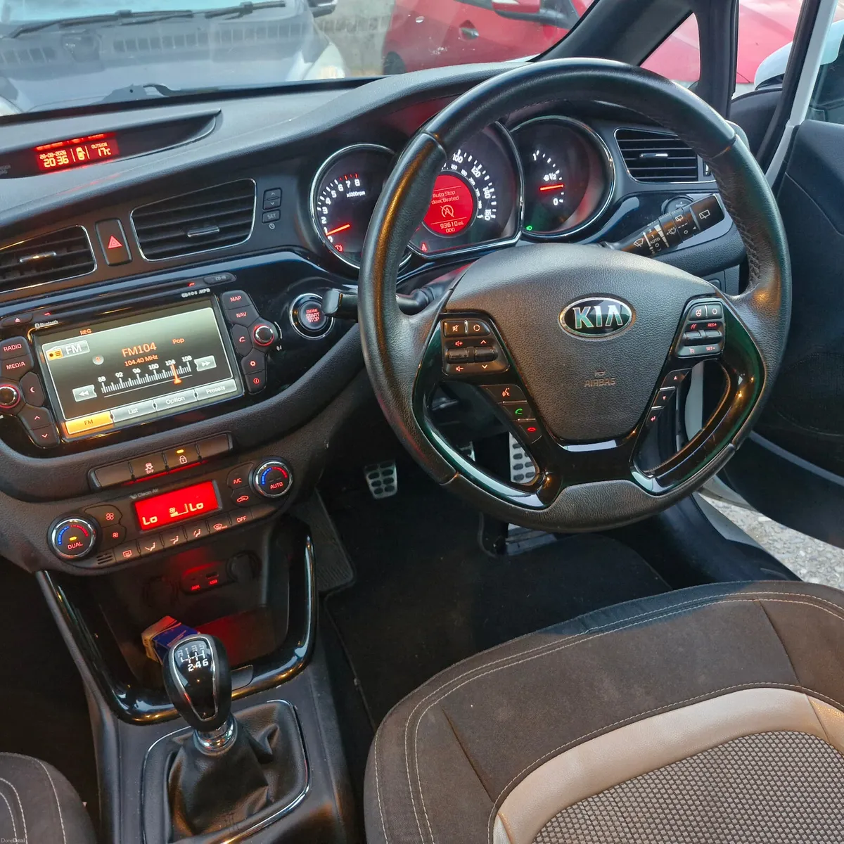 Kia Pro Ceed 2014 - Image 4