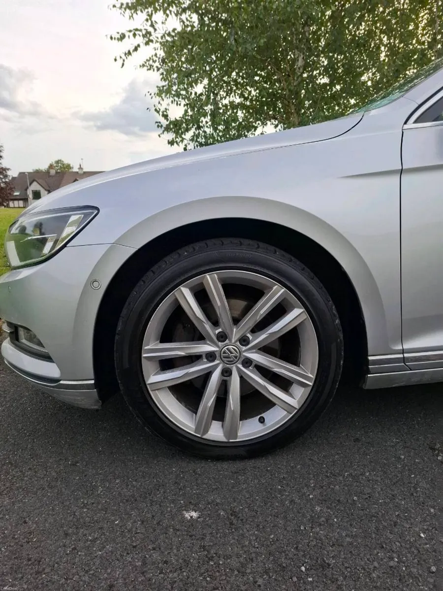 Vw Passat 2017 highline - Image 3