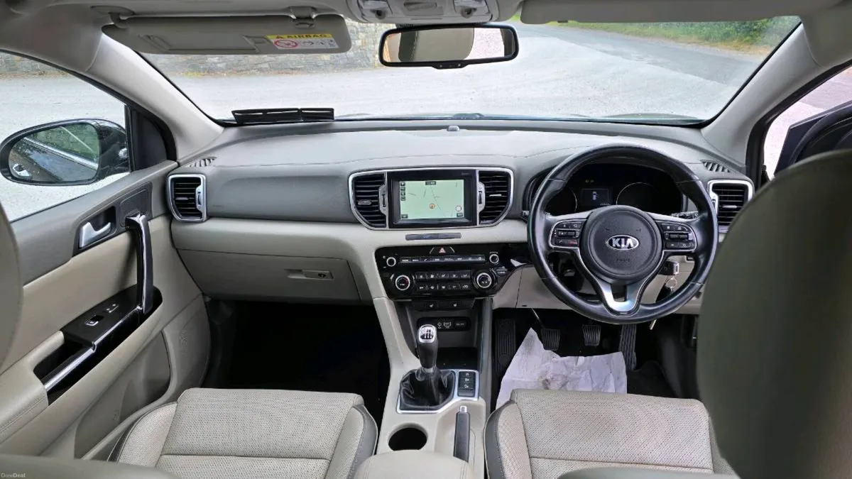 2018 Kia sportage Platinium 1.7 diesel manual - Image 3