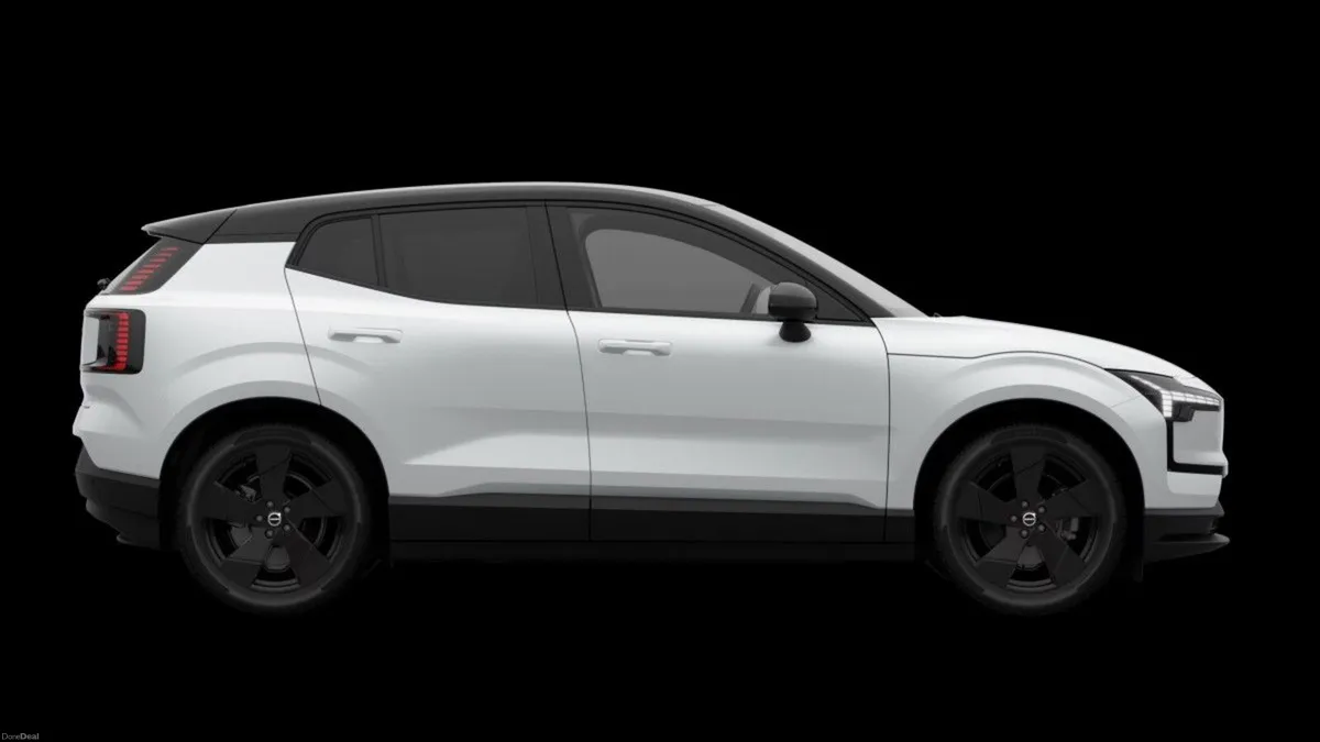Volvo EX30 P5 PLUS LONG RANGE BLACK EDITION *ORDER - Image 3