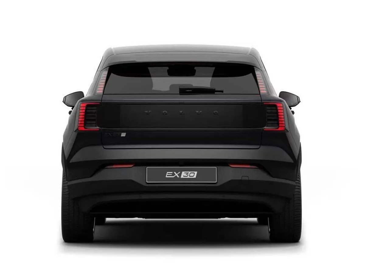 Volvo EX30 P5 ULTRA BLACK EDITION LONG RANGE *ORDE - Image 2