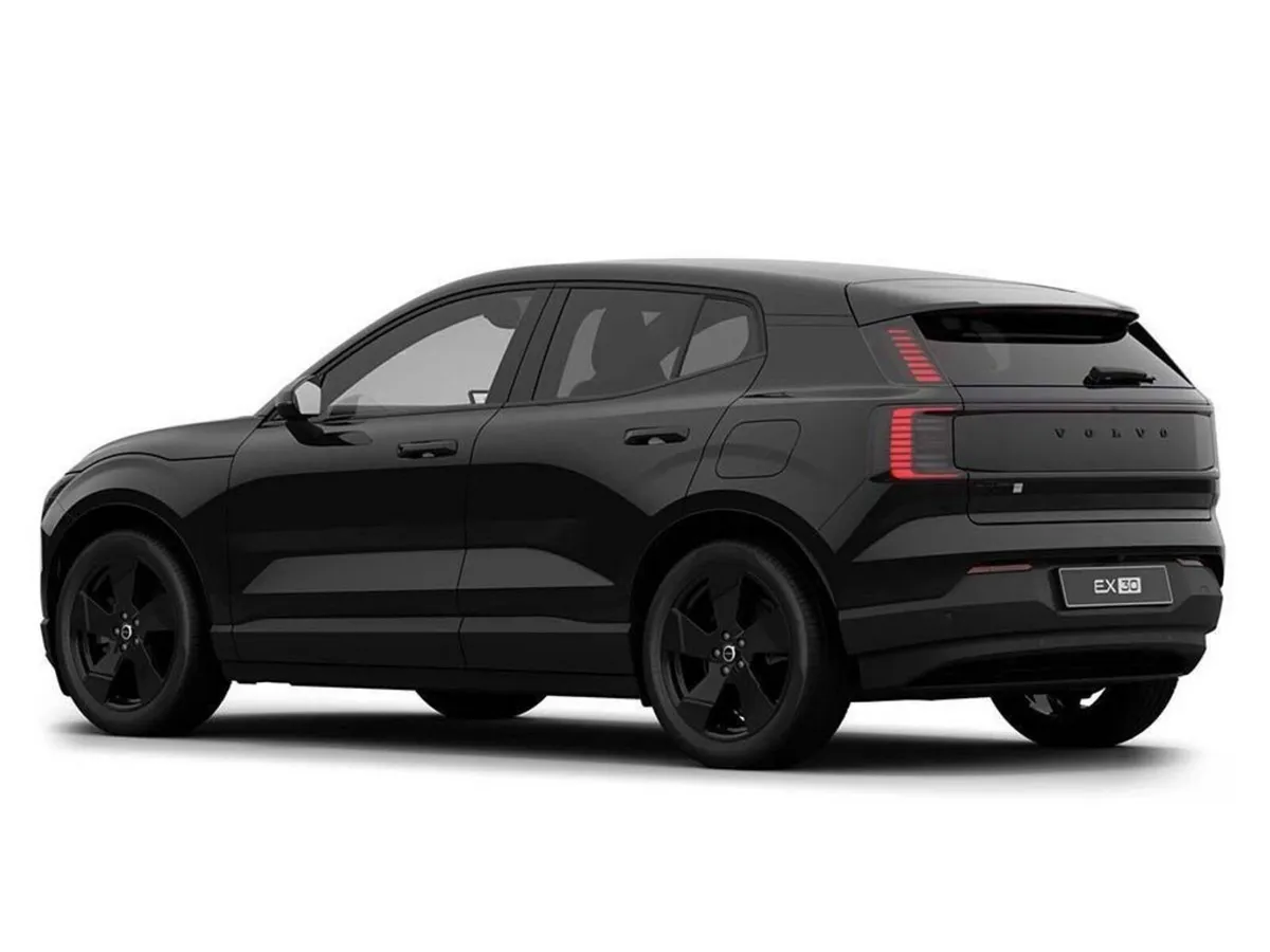 Volvo EX30 P5 ULTRA BLACK EDITION LONG RANGE *ORDE - Image 4