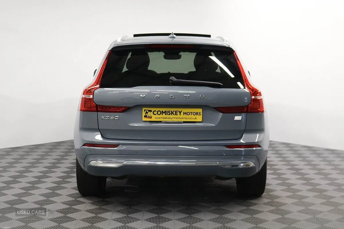 Volvo XC60 h T8 Ultimate Bright - Image 5