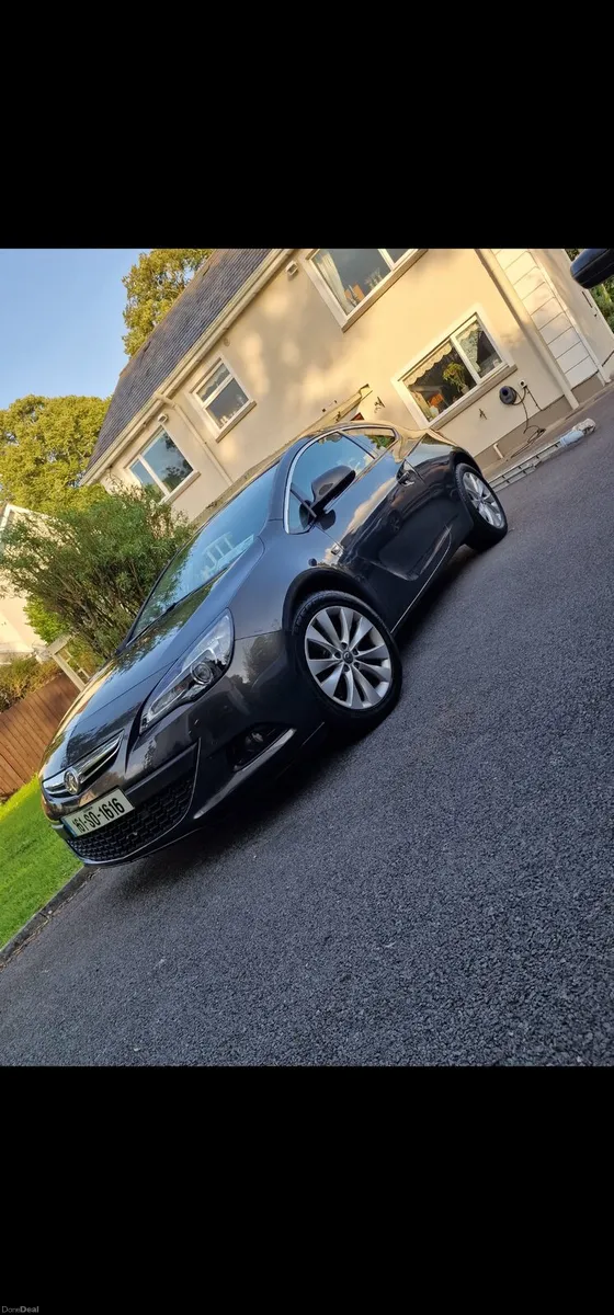 2016 (161) Vauxhall Astra GTC 2.0 CDTi FRESH NCT / - Image 1