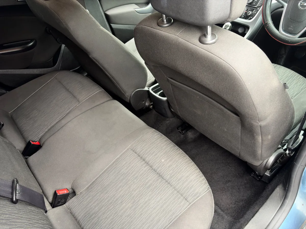 Opel Astra 2016 1.6 CDTI new nct 5/27 tax 10/26 - Image 6