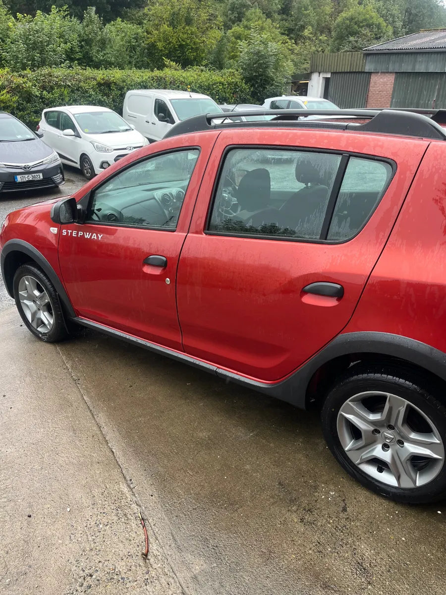 Dacia Sandero Stepway 2018 - Image 5