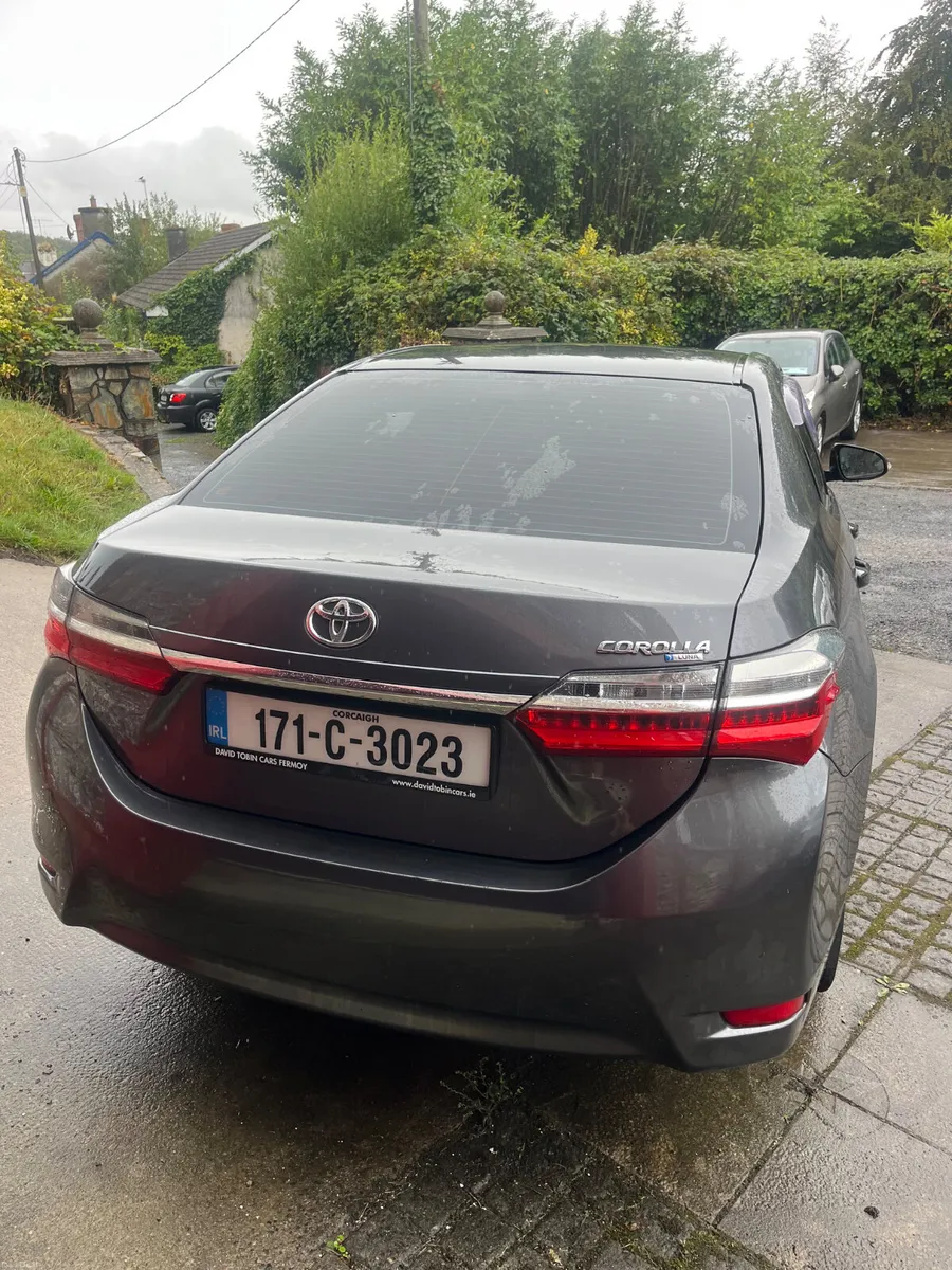 Toyota Corolla 2017 - Image 5