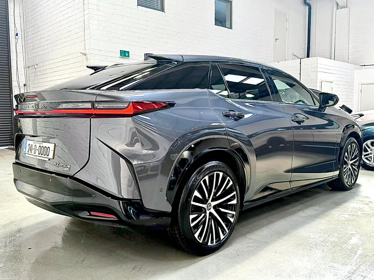 2024*LEXUS RZ 450E 230KW 71KWH D4 PREMIUM*FULL SER - Image 6