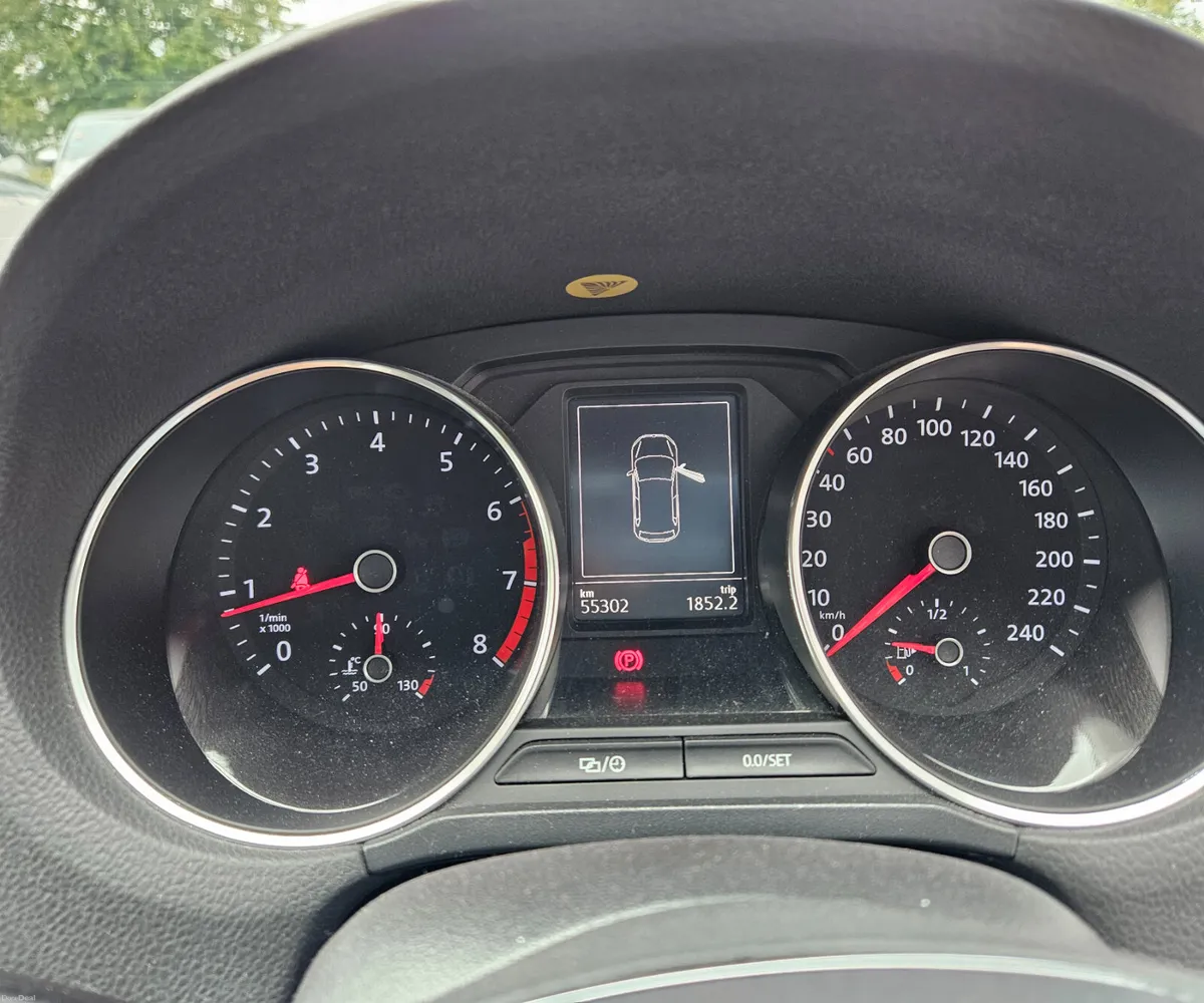 Volkswagen Polo 2017  1.2 TSI Petrol Automatic - Image 6