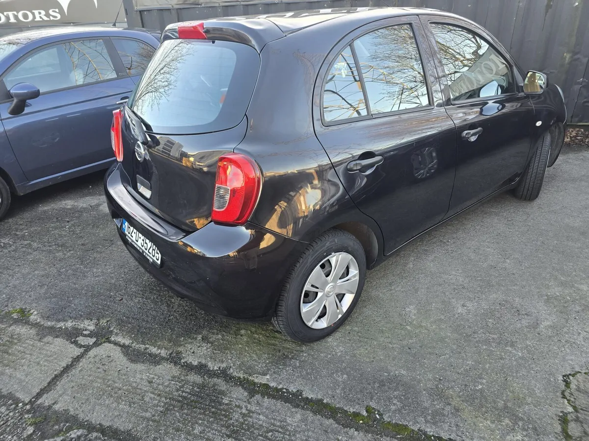 Car - Image 6