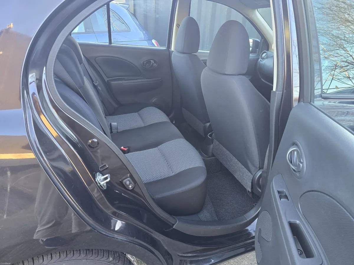 Car - Image 2