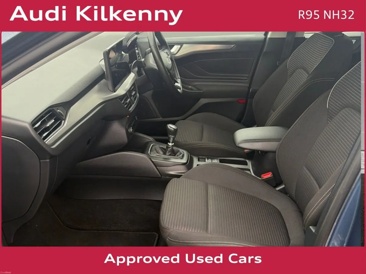 Ford Focus TITANIUM 1.0 T 125 BHP 5DR *1 OWNER - P - Image 6