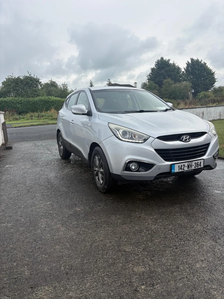 Hyundai ix35 - Image 1