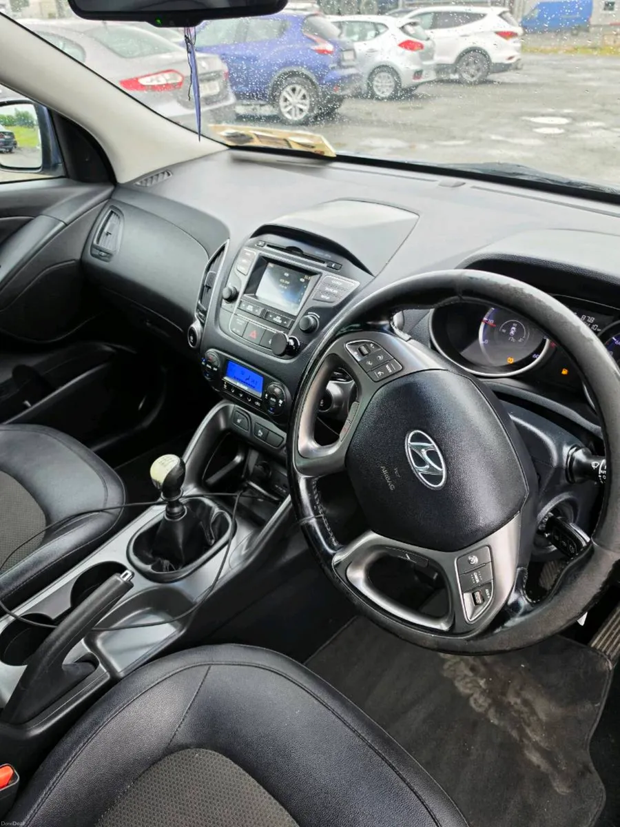 Hyundai ix 35 - Image 6