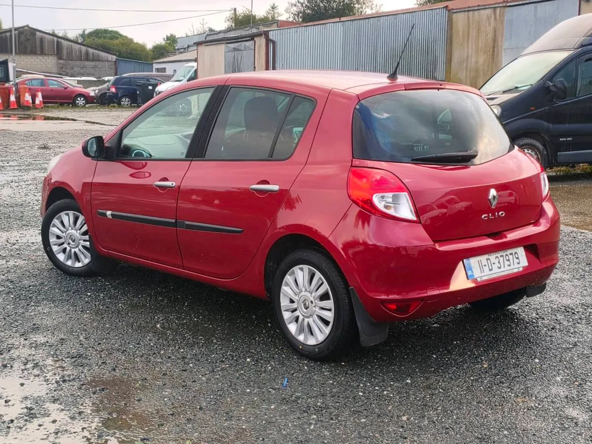 🔴2011🔴 Renault Clio New T/B - Image 3