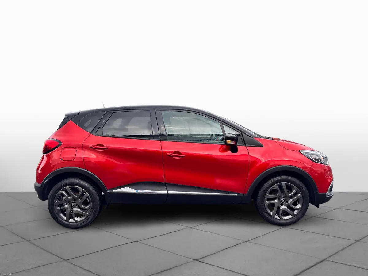 2018 RENAULT CAPTUR SIGNATURE 1.5 DCI AUTOMATIC - Image 4