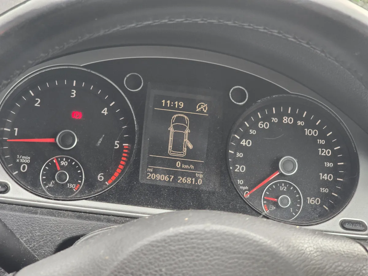 132 Volkswagen Passat Estate - Drives well - Image 6