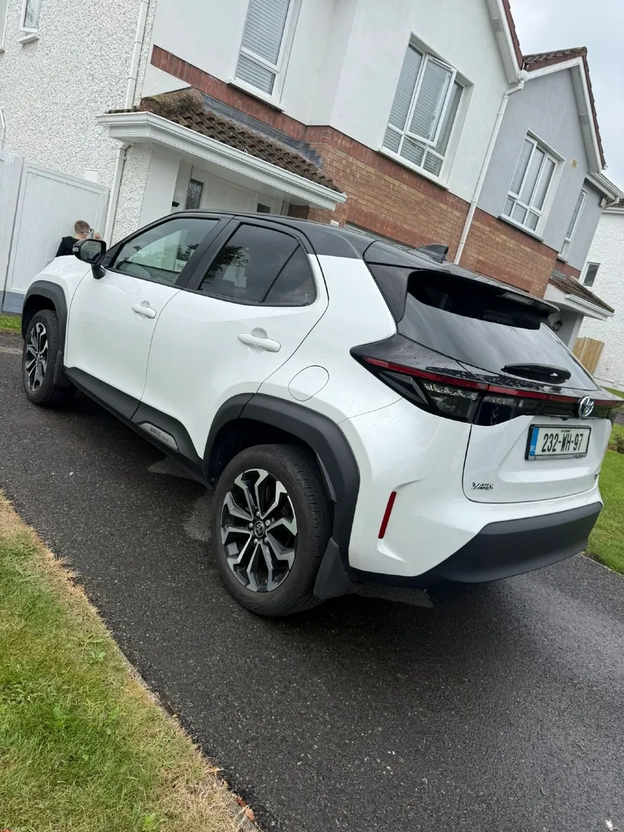 Toyota Yaris Cross 2023 - Image 2