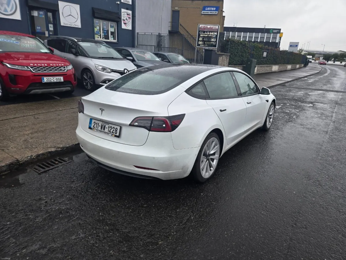 Tesla Model 3 STANDARD RANGE PLUS  REAR WHEEL DRIV - Image 6
