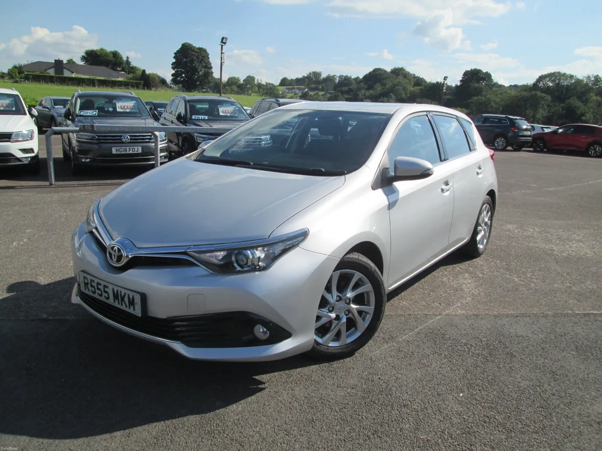 2016  TOYOTA  AURIS  1.6  D-4D  BUSINESS  EDITION - Image 2