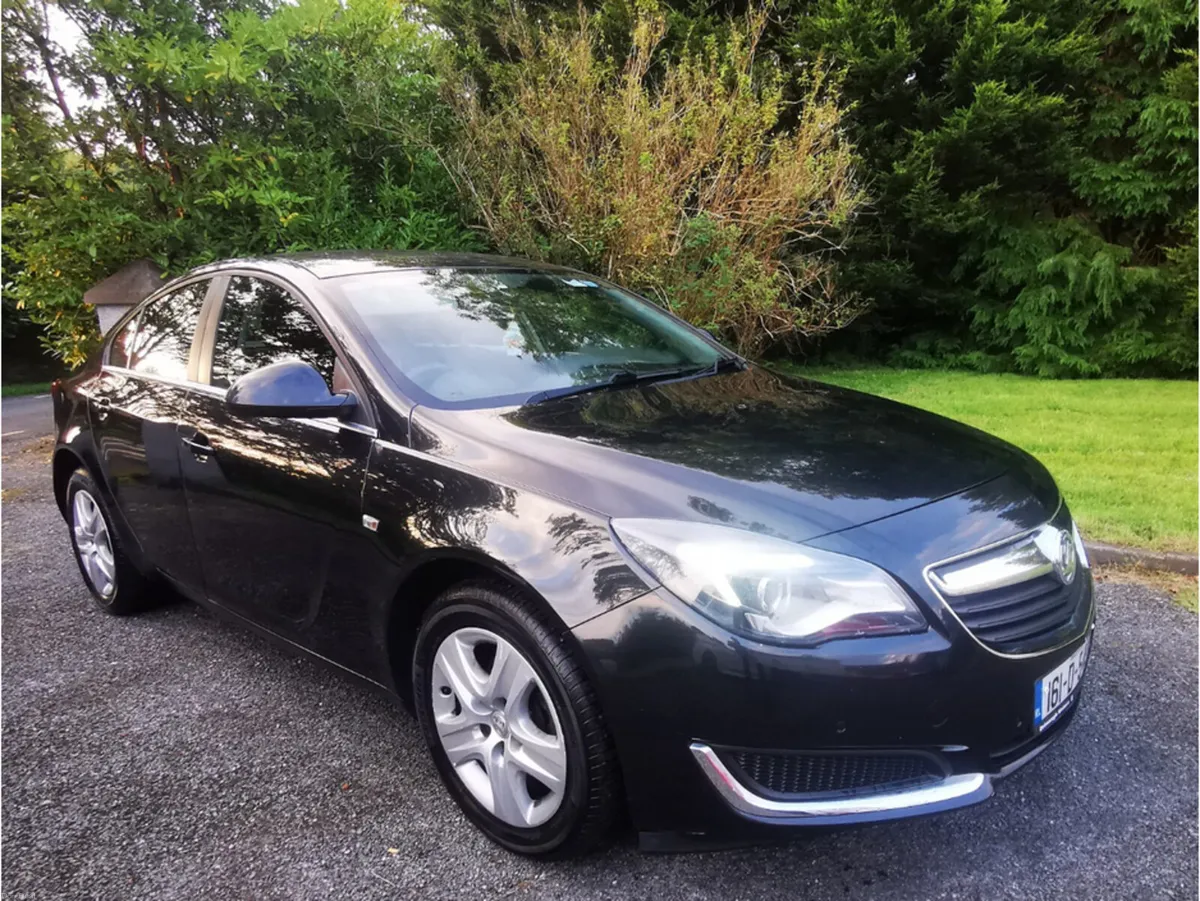 Vauxhall Insignia 1.6 CDTI DESIGN  136PS AUTO - Image 4
