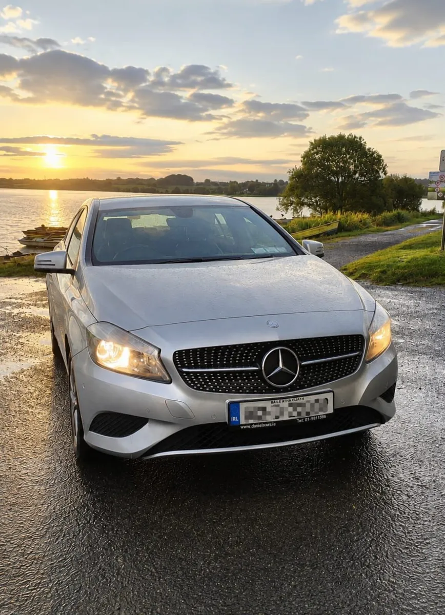 Mercedes A180 CDI BlueEFFICIENCY Sport Automatic - Image 2