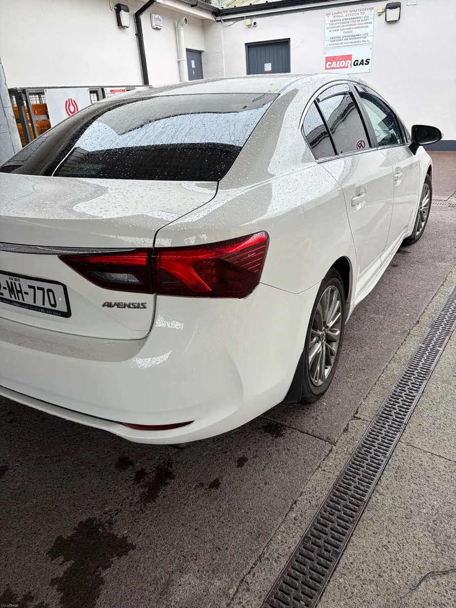 Toyota Avensis 1.6 d4d - Image 2