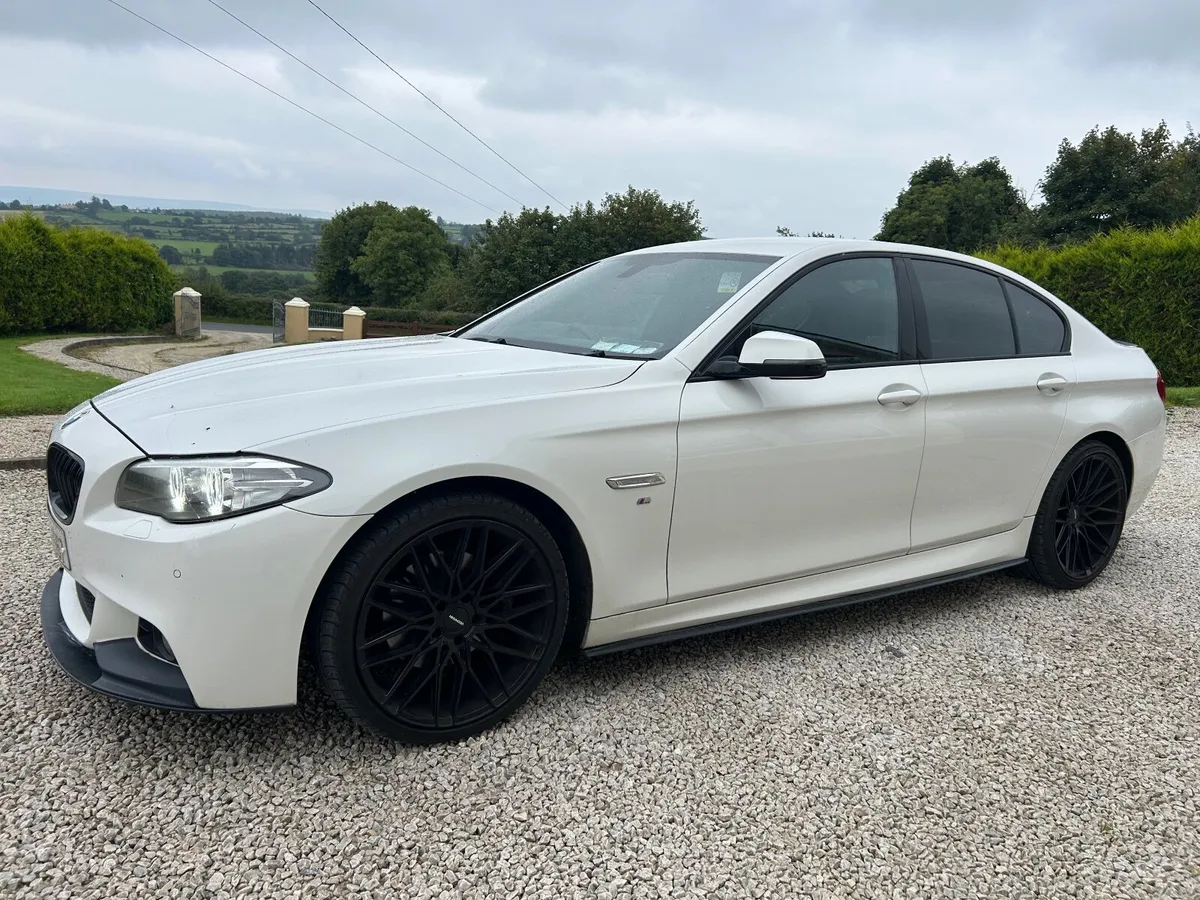 BMW 5-Series 2014 - Image 4