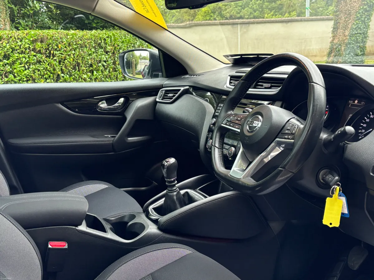 Nissan Qashqai 1.5 DCI SV 2018 *LOW KLMS* - Image 6